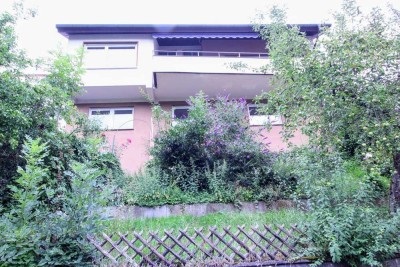Freistehendes Einfamilienhaus mit Garten in ruhiger Lage mit  Ausbaupotenzial!