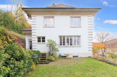 Repräsentative Stadt-Villa mit Garten, Spa-Bereich und Doppelgarage in Top-Lage von Albstadt