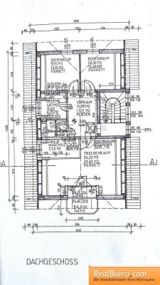 DACHGESCHOSSWOHNUNG MIT BALKON BEIM ROTEN BERG