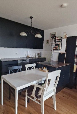 Moderne 2 Zimmer Wohnung inkl. Einbauküche und Balkon in Grünruhelage zu vermieten!