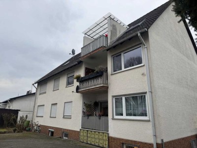 Moderne 3-Zimmer-Hochparterre-Wohnung mit Balkon!