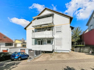 Zentrale Dachgeschoss-Wohnung mit Balkon in Bretten