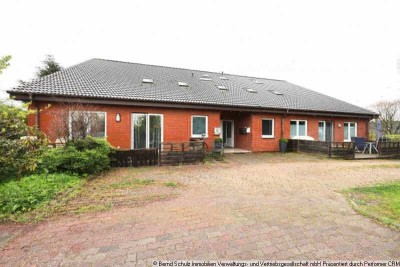 Möblierte Maisonettewohnung mit 4 Schlafzimmer in Weddingstedt/Heide - Befristet bis zu 2 Jahre!