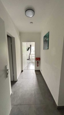 Tolle 1,5 Zimmer-Wohnung mit Balkon !!
