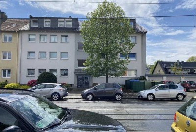 Erstbezug nach Modernisierung. Attraktive 3,5 R.-Whg+geh. Innenausstattung+Südbalkon in E-Bedingrade