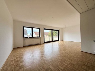 Erstbezug nach Sanierung! 4,5 ZKB/Balkon Maisonettewohnung