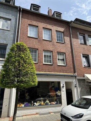 Freundliche 3-Zimmer-Wohnung mit EBK in Jülich