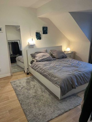 Vollmöblierte 2-Zimmer Wohnung - Düsseldorf-Pempelfort