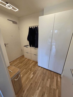 Zwischenvermietung: Möbilierte 2-Zimmer Wohnung in Giebichenstein