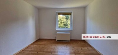 IMMOBERLIN.DE - Liebenswürdige lichtdurchflutete Wohnung in naturverbundener Lage