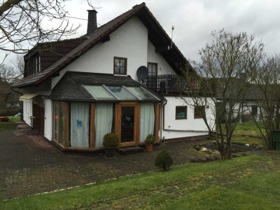 Nähe Puderbach - EFH mit Terrasse und Garten in bevorzugter Lage, direkt vom Eigentümer zu vermieten