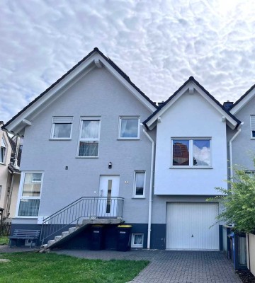 Viel Raum, viel Licht, viel Lebensqualität - Doppelhaushälfte in Bestlage (provisionsfrei)