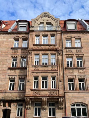 4-Zimmer-Whg. nach energetischer Sanierung mit Einbauküche & Balkon