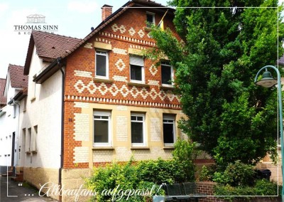 ALTBAU DHH MIT KLINKERFASSADE IN RUHIGER WOHNLAGE