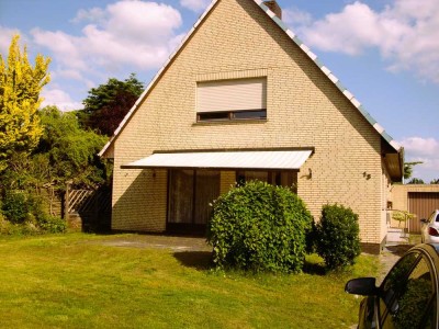 Freundliche 3-Zimmer-EG-Wohnung mit Balkon und Einbauküche in Delmenhorst