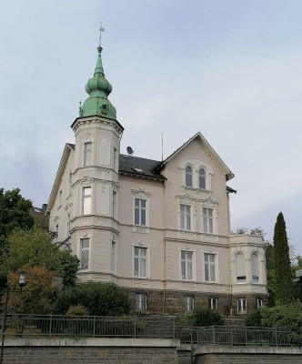 Traumhafte Wohnung im 1.OG einer Gründerzeitvilla