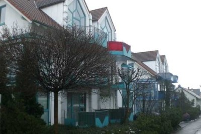 Mod. helle 4 Zi. DG-Maisonette, EBK,Blk.,Keller, Stellplatz