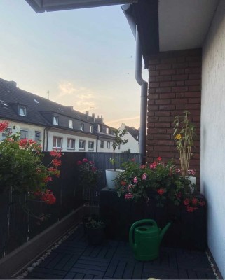 Neuwertige 2,5-Raum-Wohnung mit Balkon und Einbauküche in Bottrop