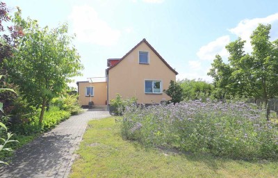 +++ Reserviert! +++ EFH mit 980 m² Gartengrundstück in Stadtlage +++ Sofort bezugsfrei +++