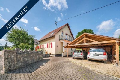 **Reserviert** Gemütliches Einfamilienhaus in Ortsrandlage mit Blick in die Natur