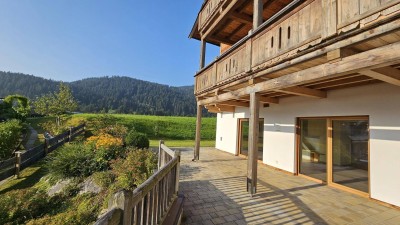 Exklusive Gartenwohnung mit imposanten Kaiserblick in Toplage