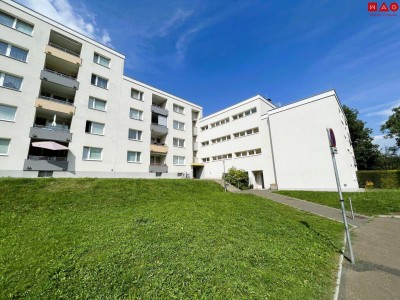 Modernisierte 2-Zimmerwohnung mit Loggia!