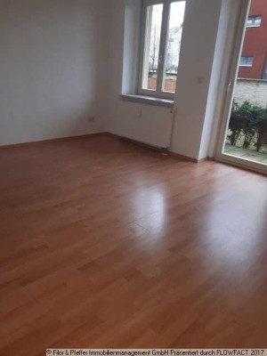 Gemutliche 1-Raum-Wohnung mit Terrasse sucht Nachmieter!