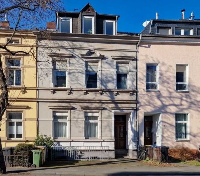 Bonn-Zentrum - Weststadt, zentrale Lage Nähe Hbf.: schöne 2-Zimmer-Wohnung