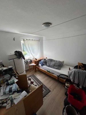 Charmante 2-Zimmer-Wohnung in der Gutenbergstraße, Neumünster zum 16.10.2025
