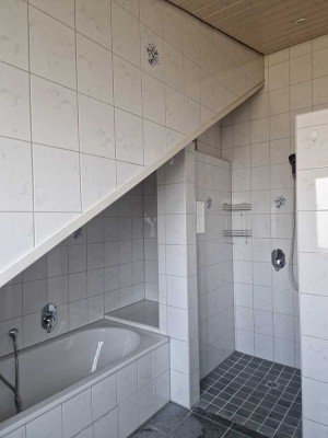 Schöne ruhige Maisonettewohnung für Paar oder Einzelpersonen geeignet