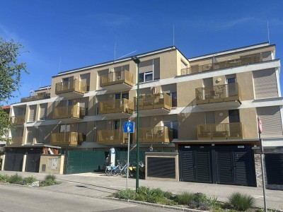 Sonnige Wohnung mit Sonnenbalkon, inkl. Küche- Nähe Badner Bahn und Bhf. Mödling