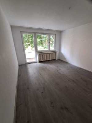 Helle 2-Zimmer-Wohnung in Duisburg - Ideal für Singles oder Paare!