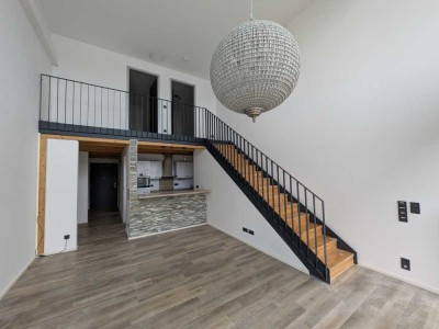 Stilvolle 3,5-Zimmer-Loft-Wohnung mit luxuriöser Innenausstattung mit EBK in Bamberg
