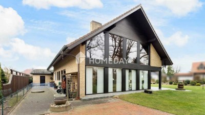 Ihr Zuhause mit viel Charme, Gallerie-Wohnzimmer, Garage & wunderschönem Garten | Ahlhorn