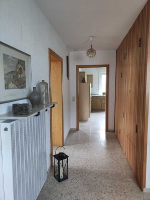 Barrierefreie 2-Zi. Wohnung mit Balkon in Kesten (EG)