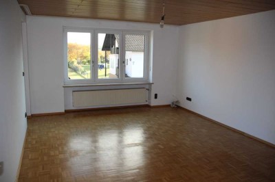 Gepflegte 4-Zimmer-Wohnung mit Balkon in Pfeffenhausen