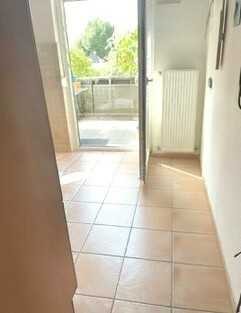 Charmante 3-Zimmer-Wohnung mit Balkon in erstklassiger Lage, nur wenige Schritte vom Bildungscampus!