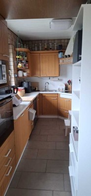 Exklusive 4-Raum-Wohnung mit Einbauküche in Neustadt