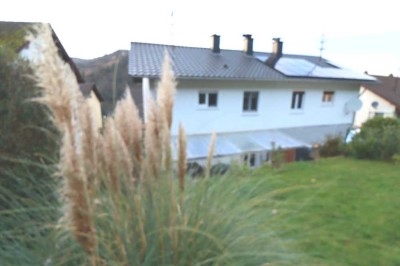 Energieeffiziente und gepflegte DHH mit Garten und Terrasse