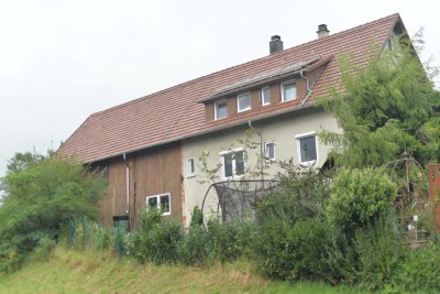 Wohnhaus mit Stall/Scheune