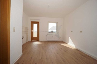 NEU renoviert!!! 2-Raum-Wohnung im grünen Marienthal, nahe dem Klinikum