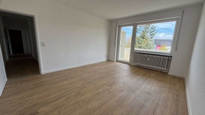 Erstbezug nach Renovierung: Charmante 2-Zimmer-Wohnung in modernisiertem Objekt