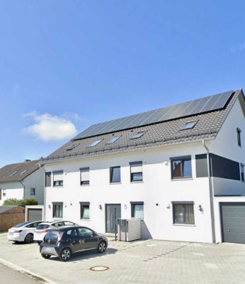 Vermietung: Hochwertige  3-Zimmer Wohnung in Wackersdorf