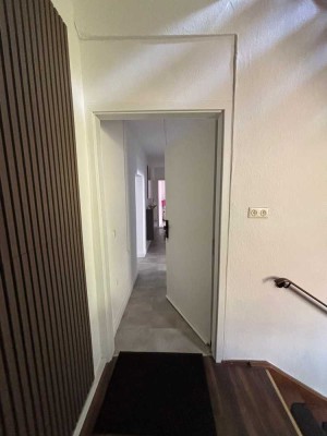 ***EINZIEHEN-WOHLFÜHLEN!*** HELLE UND GERÄUMIGE 4 ZIMMER WOHNUNG IN WIESLOCH STADTMITTE