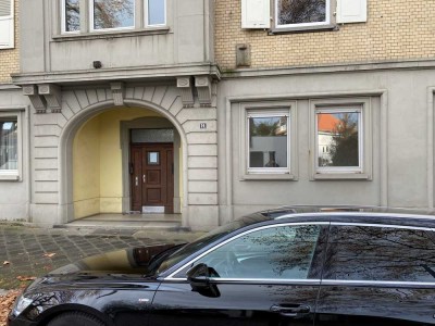 Möblierte 1-Zimmer-Hochparterre-Wohnung mit Einbauküche in Mannheim