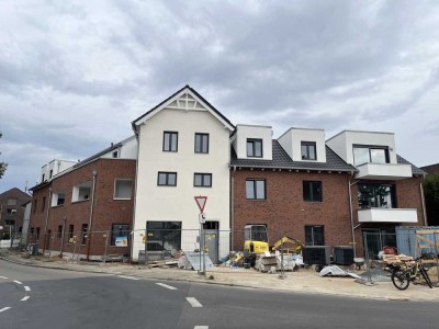 3 Zimmer Dachgeschoß Wohnung 102 M2 in Geyen