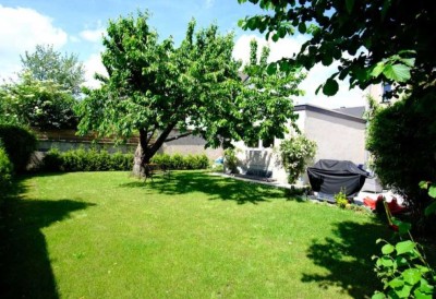 Sanierte 2-Raum-Wohnung mit Balkon in Bergheim