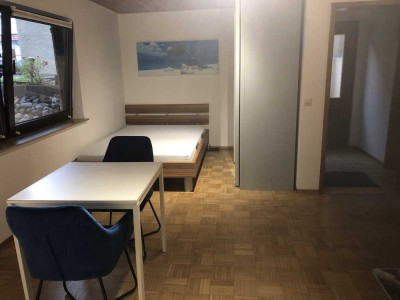 1-Zimmer Souterrain Einliegerwohnung möbliert ab 01.06.2025