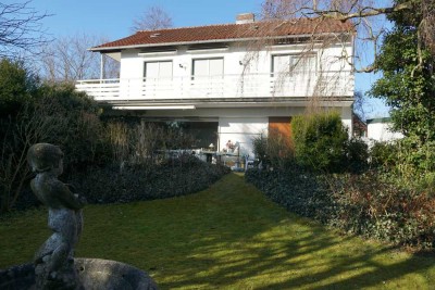 Großzügiges Einfamilienhaus mit Vollkeller in bester Lage von Wolfenbüttel
