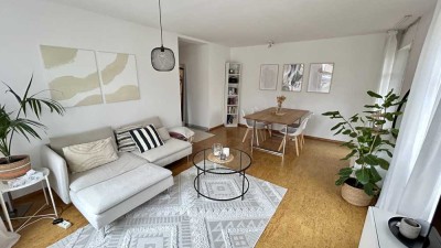 Wunderschöne 2-Zimmer-Wohnung in zentraler Lage mit Balkon!